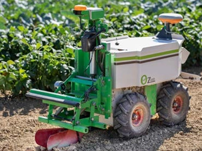 [Imagen de Pulverizadora Autopropulsada]